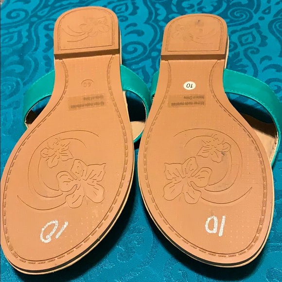 J Rebublic Sandals - Picture 4 of 4